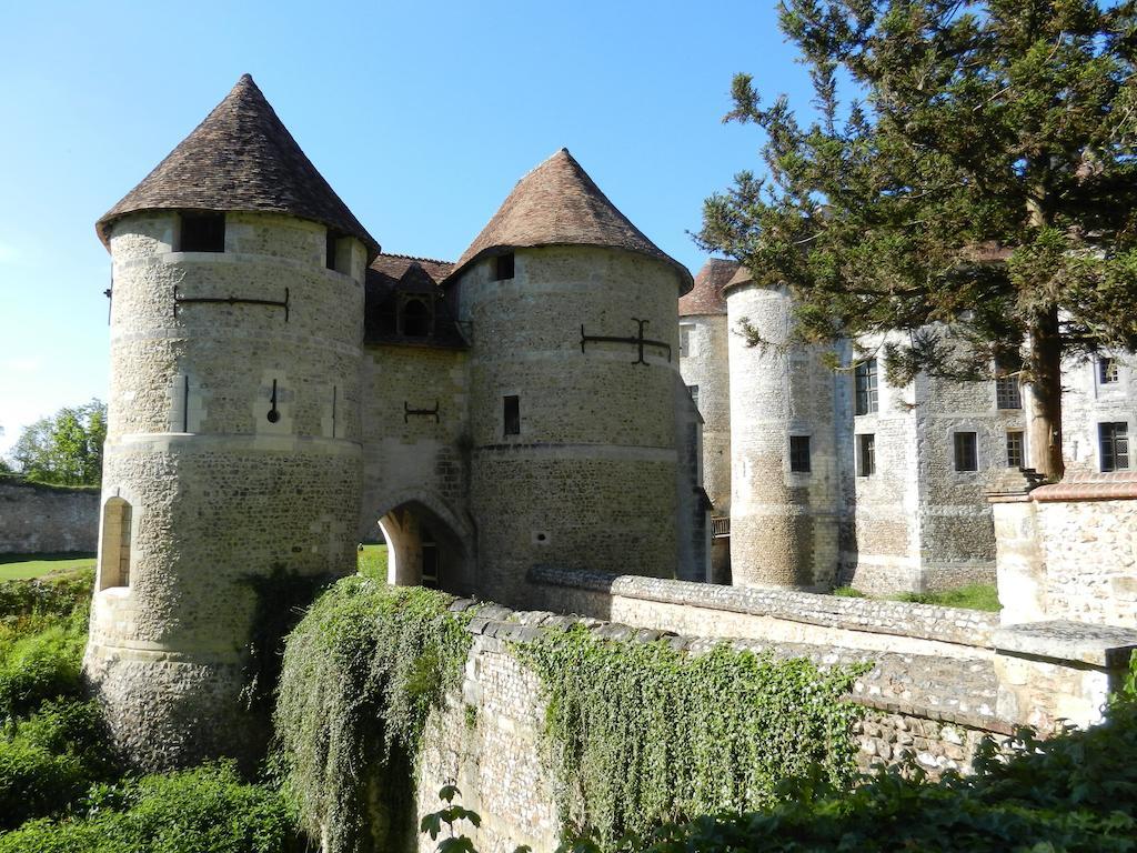 Le gîte des Trois Vaches Brionne Zimmer foto